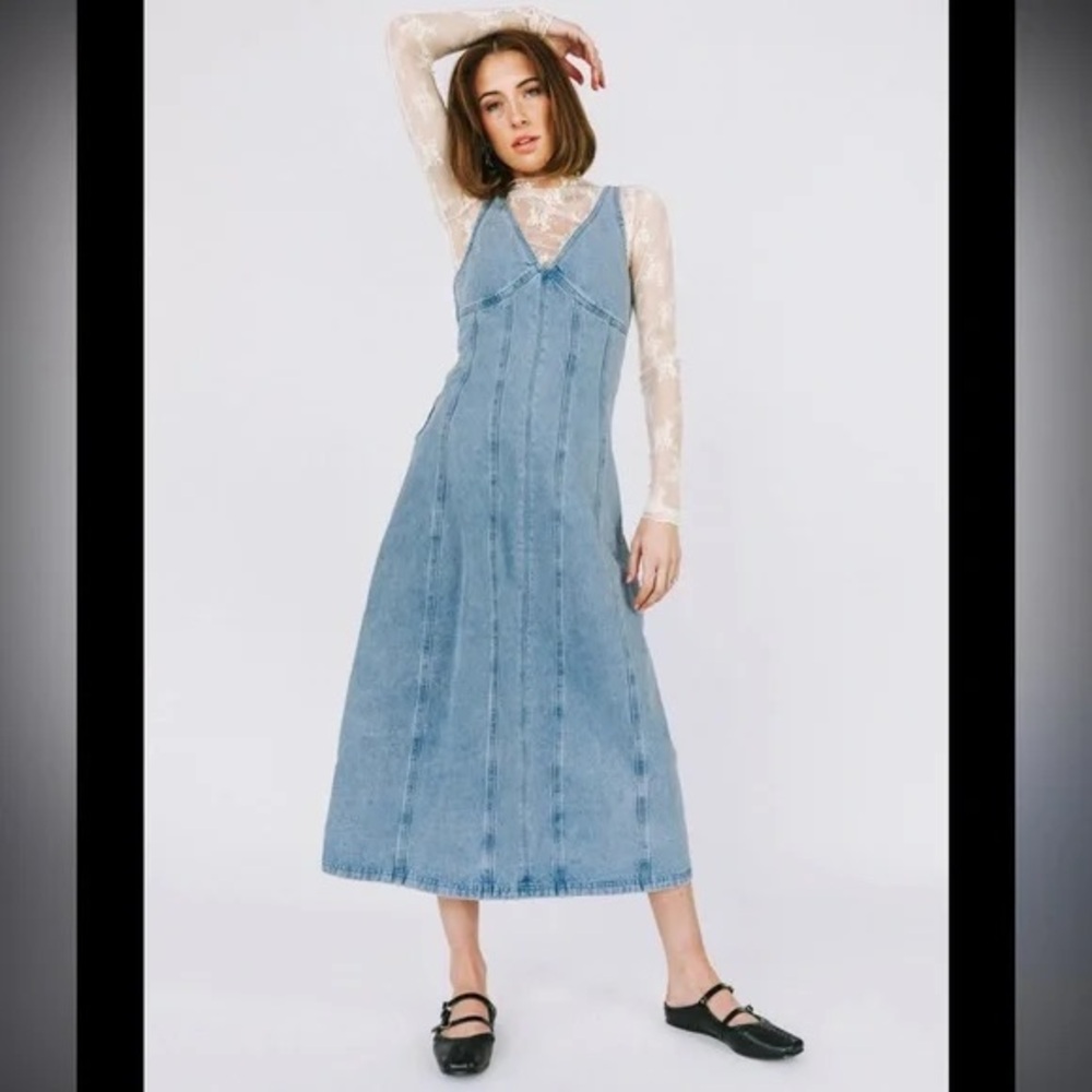 Zara Women’s Denim Midi Dress Size Small Cotton Blend Side Zip Sleeveless V Neck